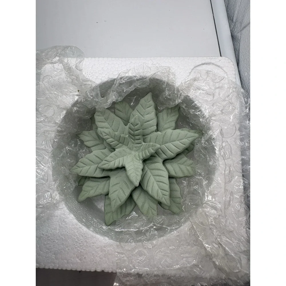 PartyLite Scents of Ambiance aroma diffuser in the "Herbal Leaves" New - Picture 3 of 3